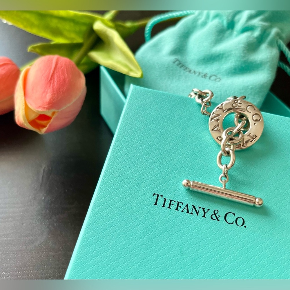 Tiffany & Co. Toggle bracelet